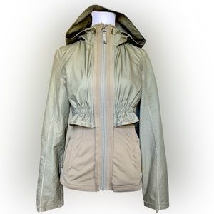 Lululemon 2 in 1 Jacket / Windbreaker